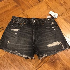 Abercrombie black wash high rise Annie short